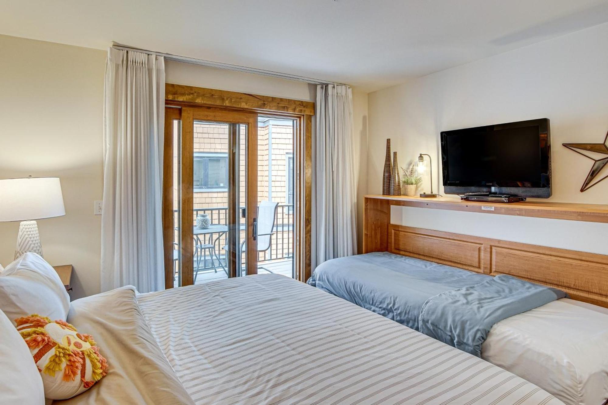 Suncadia Resort Condo With Seasonal Pool Access! 克利埃勒姆 外观 照片